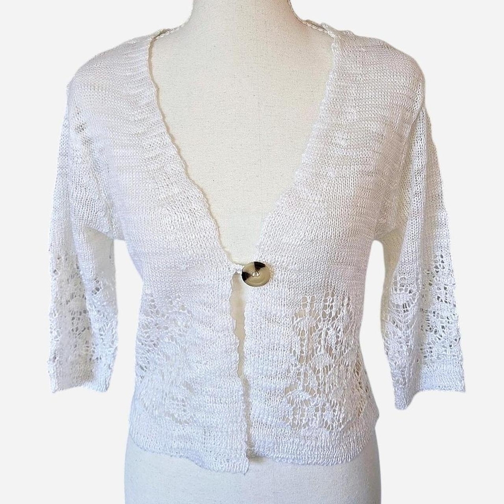 Sweet Kizz boho cochet cropped cardigan with button closure 3/4 sleeves white S